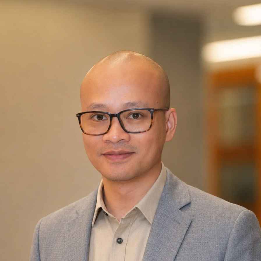 Ảnh tác giả Mai Thành Trung
